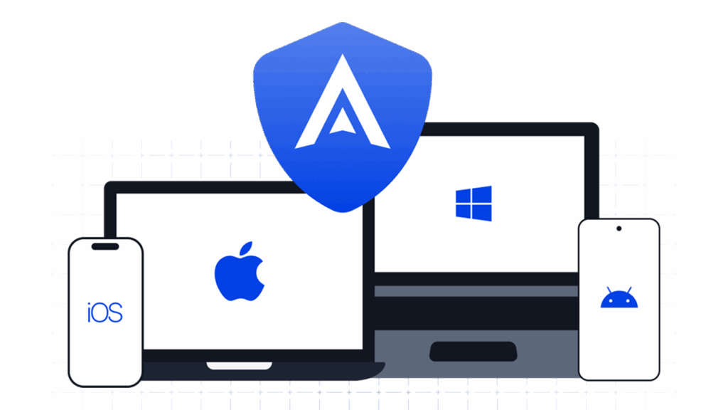 Ilustración de ordenadores portátiles y teléfonos inteligentes con iOS, Android, Windows y macOS, protegidos por el icono del escudo de Applivery, que representa la aplicación centralizada de políticas en todos los dispositivos.