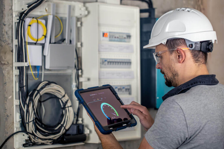 MDM for energy companies | Applivery MDM for energy companies